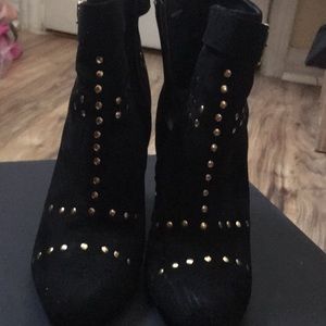 Boot heels